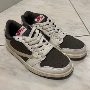 Nike Air Travis Scott